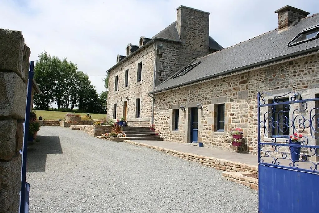 Hôtel La Riaudais à Trémuson Maison d'hôtes